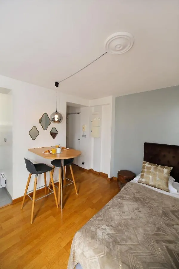 Appartement 502- Studio De Charme Dans Quartier Anime Paris 5 France